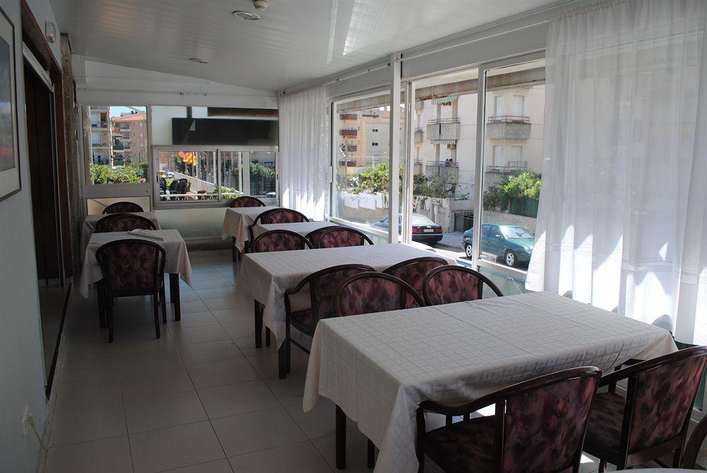 Hotel Sant Jordi Segur de Calafell Exterior photo